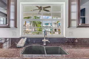 1330 Coury Dr, Key Colony Beach, FL - Photo 17