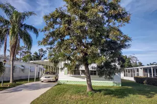 146 W Caribbean, Port Saint Lucie, FL 34952 - Photo 3