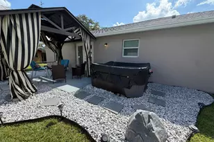 6106 Bamboo Dr, Fort Pierce, FL 34982 - Photo 31