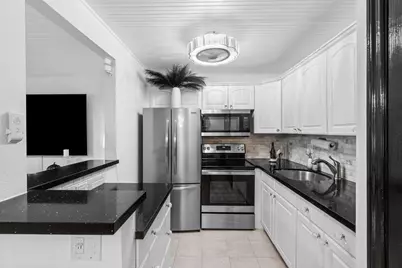 340 Horizons W #102, Boynton Beach, FL 33435 - Photo 7