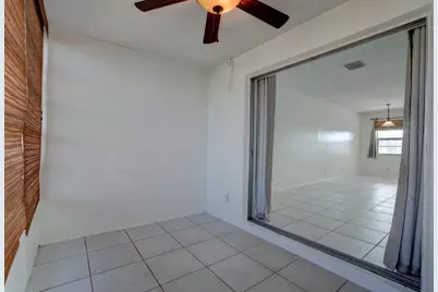 2111 NE 1st Court #203, Boynton Beach, FL 33435 - Photo 9