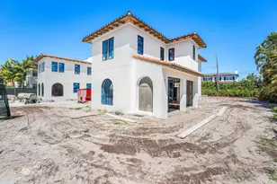 221 Monroe Dr, West Palm Beach, FL 33405 - Photo 3