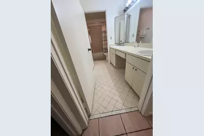 172 Meadows Drive, Boynton Beach, FL 33436 - Photo 9