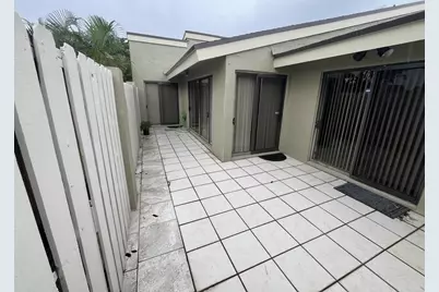 172 Meadows Drive, Boynton Beach, FL 33436 - Photo 15
