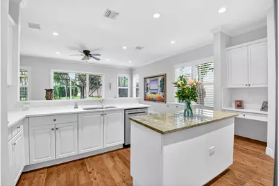 9232 Nugent Trail, West Palm Beach, FL 33411 - Photo 13