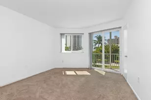 2700 Banyan Rd, Boca Raton, FL 33432 - Photo 15