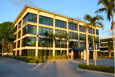 630 US Highway 1, North Palm Beach, FL 33408 - Photo 1