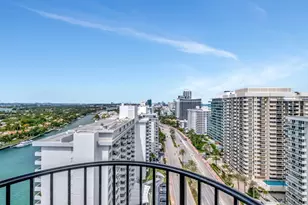 5660 Collins Ave, Miami Beach, FL 33140 - Photo 23