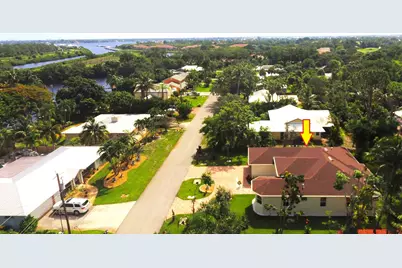 567 SW Hidden River Avenue, Palm City, FL 34990 - Photo 5