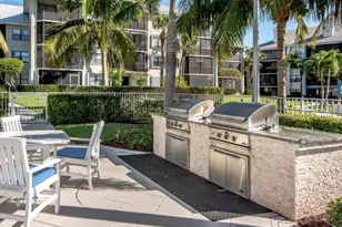 133 Bay Colony Dr N, Juno Beach, FL 33408 - Photo 17