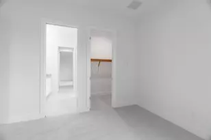 138 SE Via Lago Garda, Port Saint Lucie, FL 34952 - Photo 33