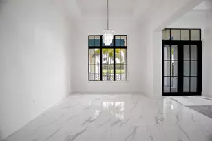 138 SE Via Lago Garda, Port Saint Lucie, FL 34952 - Photo 5