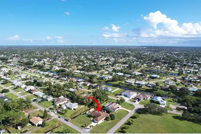 1991 SE Aires Lane, Port Saint Lucie, FL 34984 - Photo 3