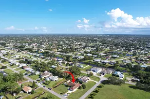 1991 SE Aires Ln, Port Saint Lucie, FL 34984 - Photo 3