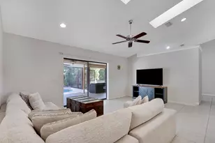 1991 SE Aires Ln, Port Saint Lucie, FL 34984 - Photo 17