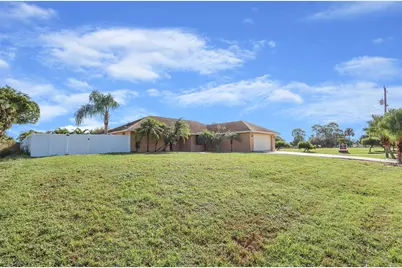 1991 SE Aires Lane, Port Saint Lucie, FL 34984 - Photo 11