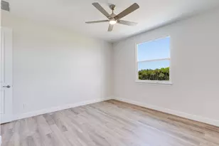 1805 Bridgepointe Cir, Vero Beach, FL 32967 - Photo 17