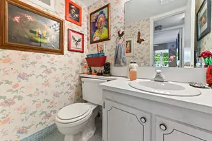 203 Ellesmere D, Deerfield Beach, FL 33442 - Photo 9