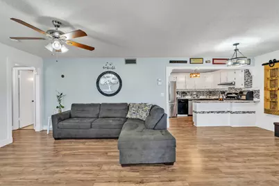 329 Knotty Pine Circle #A-2, Greenacres, FL 33463 - Photo 5