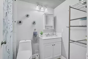 329 Knotty Pine Cir, Greenacres, FL 33463 - Photo 23