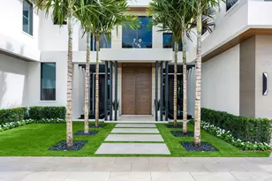 1520 Royal Palm Way, Boca Raton, FL 33432 - Photo 3