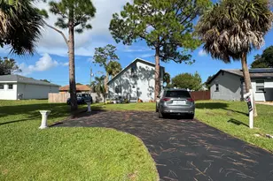 5301 Sunset Blvd, Fort Pierce, FL 34982 - Photo 3