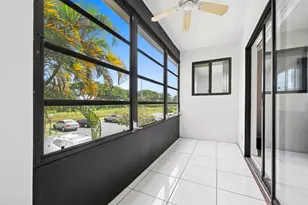 15450 E Pembridge Ave E, Delray Beach, FL 33484 - Photo 11