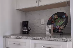 9240 SW Miracoli Wy, Port Saint Lucie, FL 34987 - Photo 7