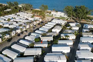 7 Cedar Dr E, Briny Breezes, FL 33435 - Photo 3