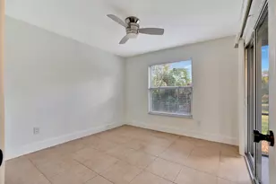 8132 SE Croft Cir, Hobe Sound, FL 33455 - Photo 9