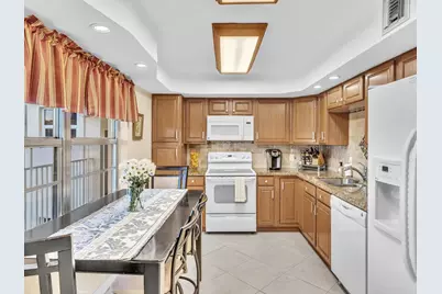 3510 Oaks Way #409, Pompano Beach, FL 33069 - Photo 13