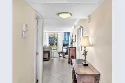 3510 Oaks Way #409, Pompano Beach, FL 33069 - Photo 7