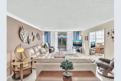 3510 Oaks Way #409, Pompano Beach, FL 33069 - Photo 21