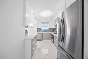 137 Golden Isles Dr, Hallandale Beach, FL 33009 - Photo 3