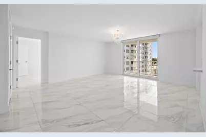 137 Golden Isles Drive #914, Hallandale Beach, FL 33009 - Photo 9