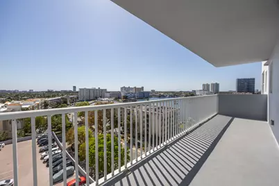 137 Golden Isles Drive #914, Hallandale Beach, FL 33009 - Photo 23