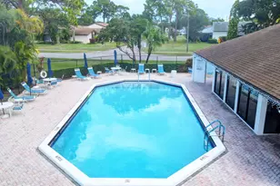 6107 Elsinore Cir, Greenacres, FL 33463 - Photo 25