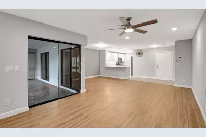 6107 Elsinore Circle, Greenacres, FL 33463 - Photo 9