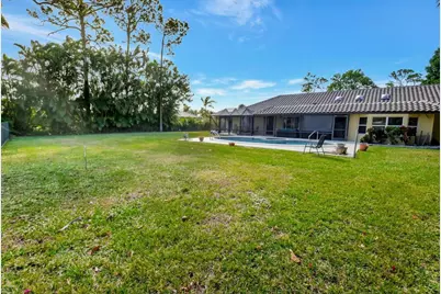 581 S Country Club Drive, Atlantis, FL 33462 - Photo 47