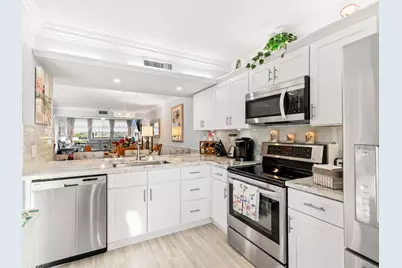 6073 Balboa Circle Circle #403, Boca Raton, FL 33433 - Photo 3