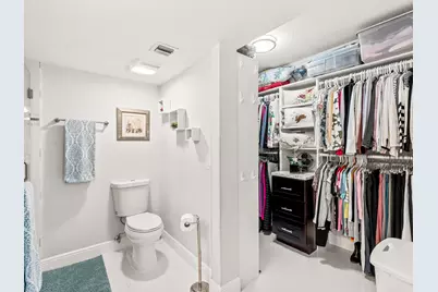 6073 Balboa Circle Circle #403, Boca Raton, FL 33433 - Photo 13