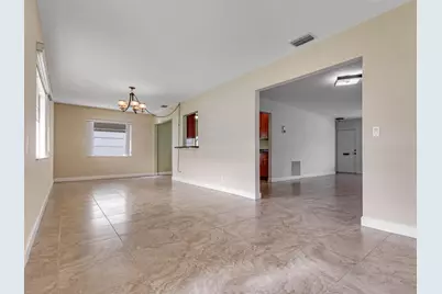 2016 SW Golf Lane, Boynton Beach, FL 33426 - Photo 11