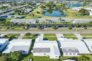 2016 SW Golf Ln, Boynton Beach, FL 33426 - Photo 27