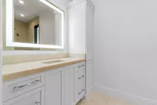 1904 SE Sailfish Point Blvd, Stuart, FL 34996 - Photo 25