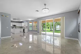 2174 Balsan Way, Wellington, FL 33414 - Photo 5