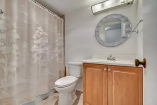 2528 Boundbrook Dr S, West Palm Beach, FL 33406 - Photo 15