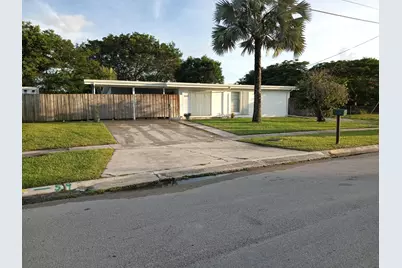 100 SE Naranja Avenue, Port Saint Lucie, FL 34983 - Photo 1