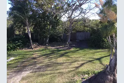 100 SE Naranja Avenue, Port Saint Lucie, FL 34983 - Photo 49