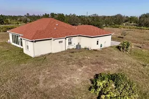 4950 Cypress Grove Cir, Punta Gorda, FL 33982 - Photo 33