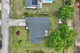 654 SW Pueblo Terrace, Port Saint Lucie, FL 34953 - Photo 41